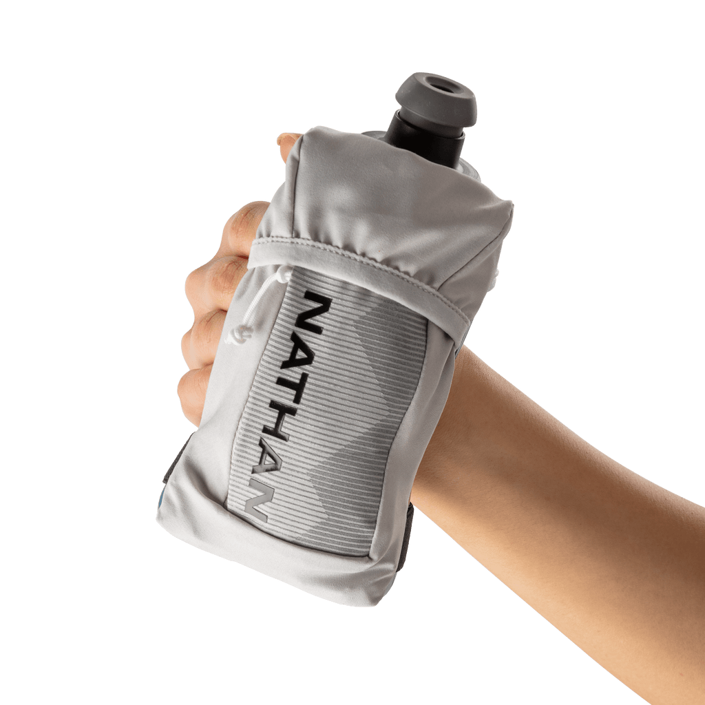 Nathan Quick Squeeze Running Bottle (535 ml)