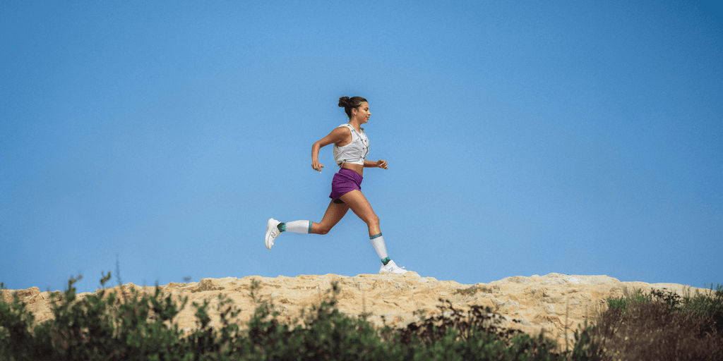 Are Compression Socks Good for Running? - Nathan EU